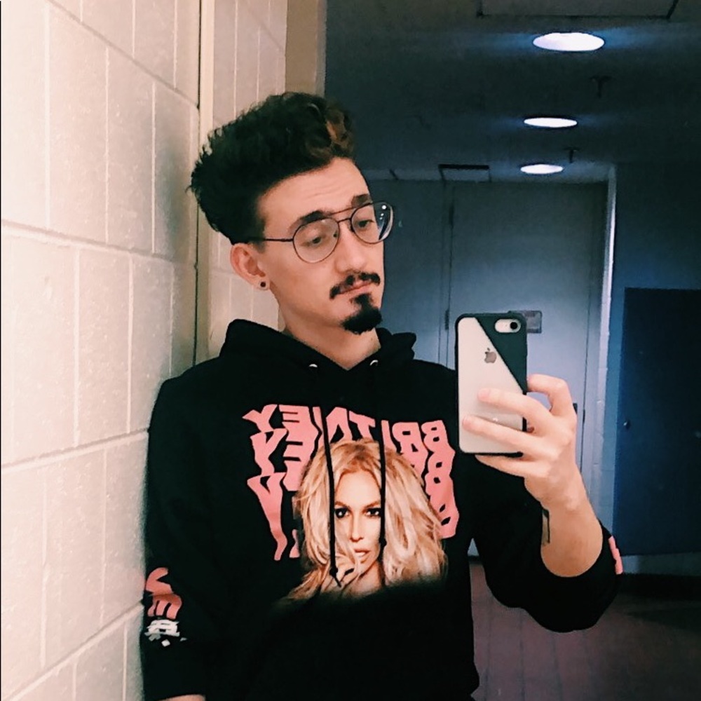 Meet your Posher, Will